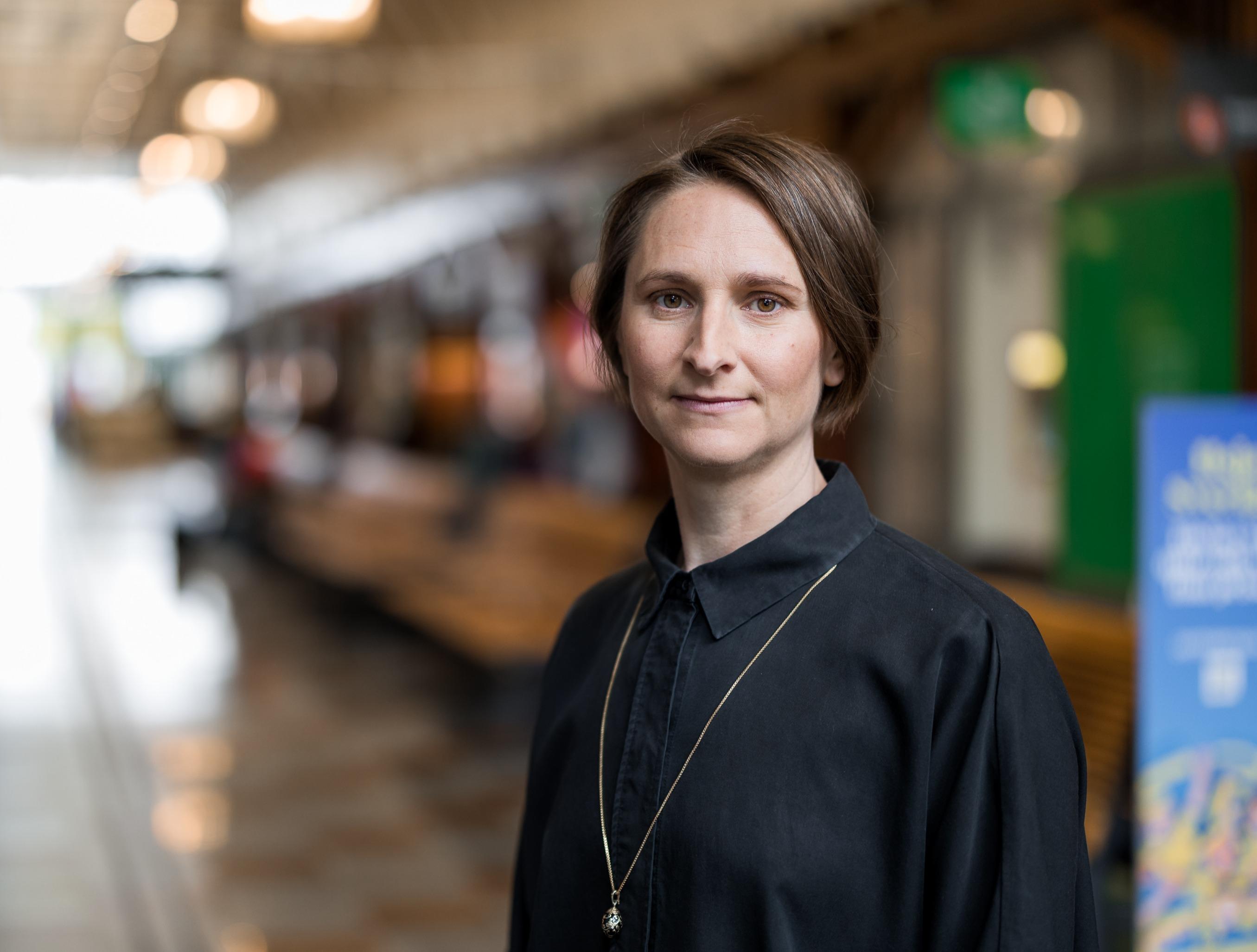 Caroline Ahrnens Martin decorative image